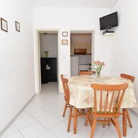 With Wifi Rabac, Labin - 20640 Apartment *