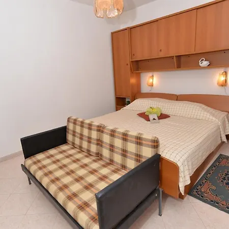 With Wifi Rabac, Labin - 20640 Apartment